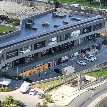 Stylish 1-bedroom Apt- Experience City's Pulse דירה *